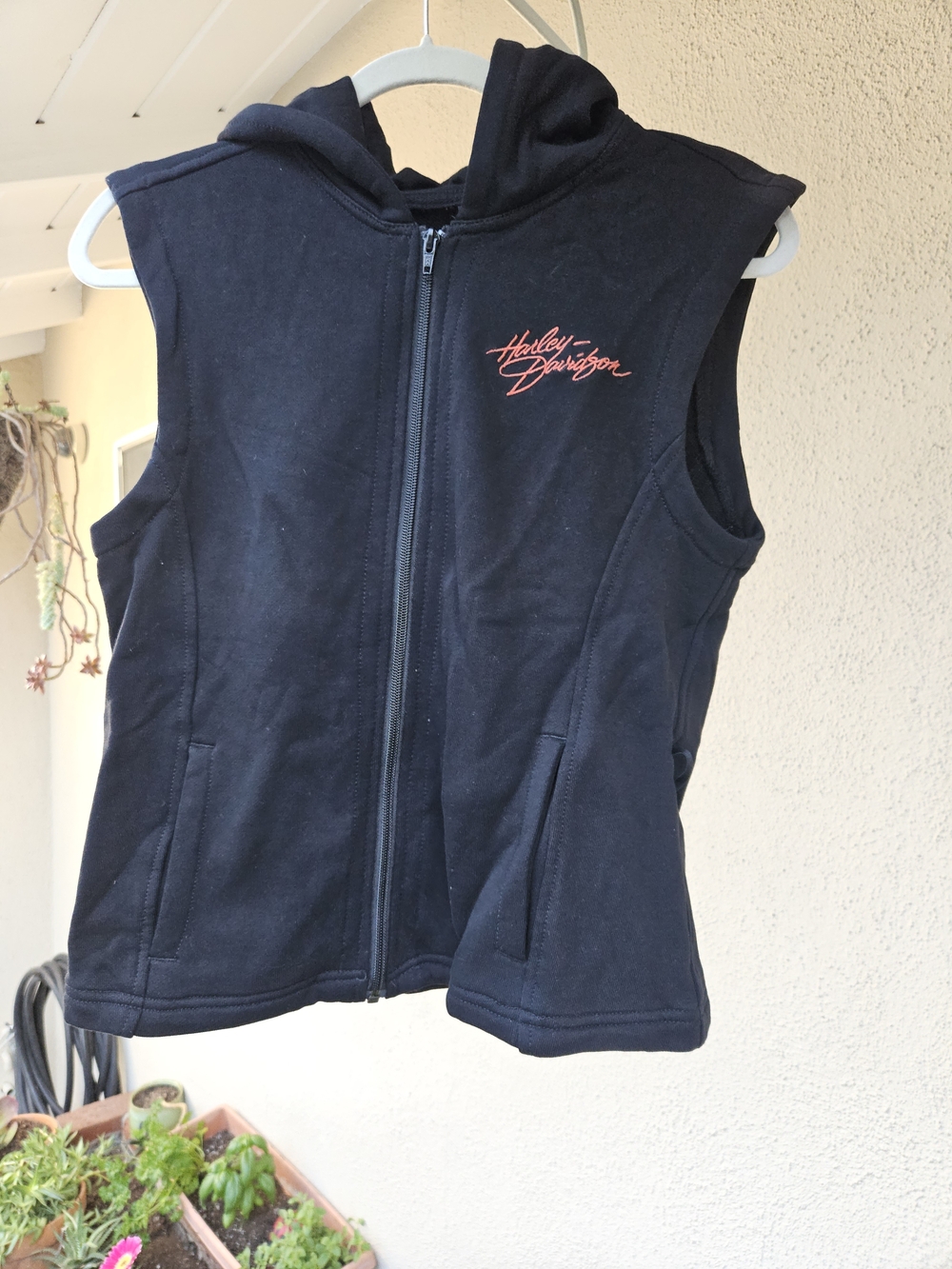 Harley-Davidson Black Sleeveless Hoodie Vest with Red Script Logo